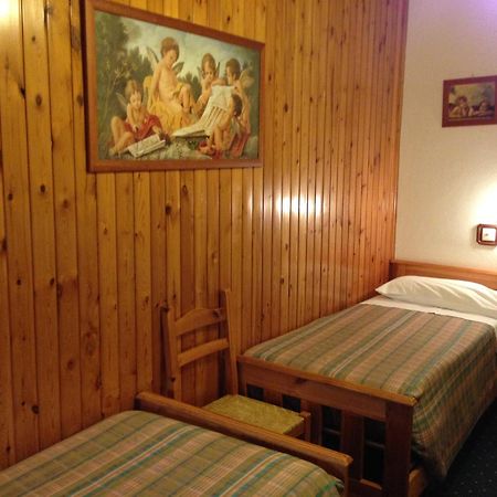 Hotel Cimone Riolunato Bilik gambar
